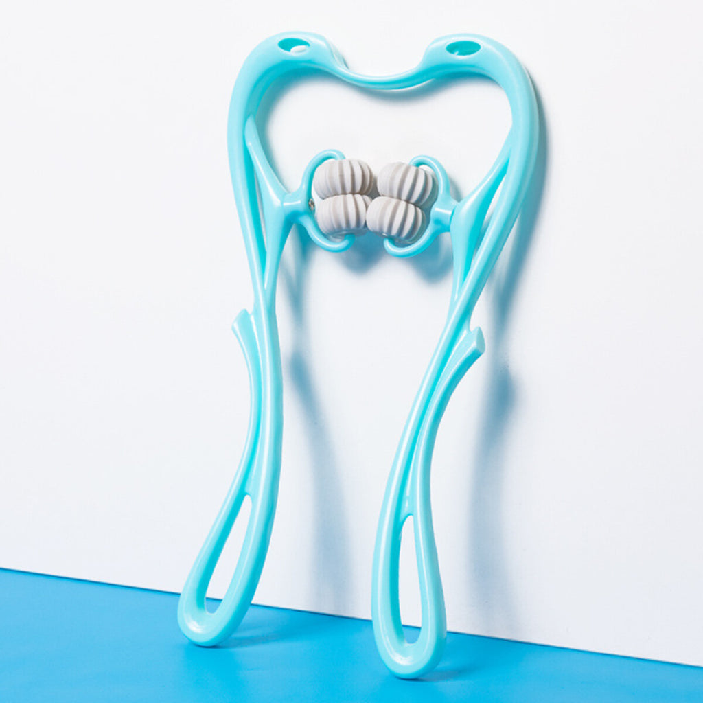 Masajeador de cuello manual azul de 6 rodillos sobre fondo azul